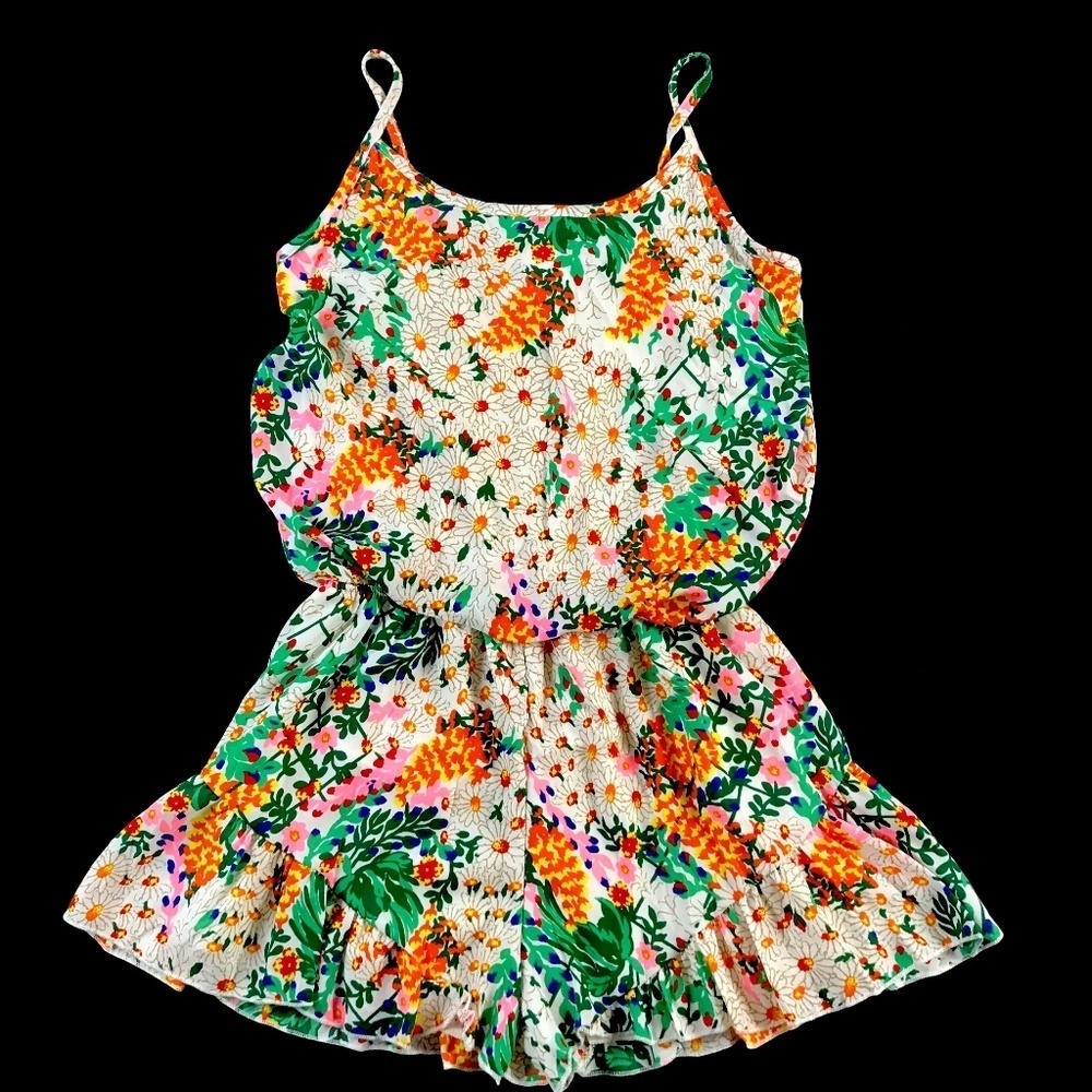 💙 5 for $25 💙 Stylebook Cream Floral Ruffle Romper